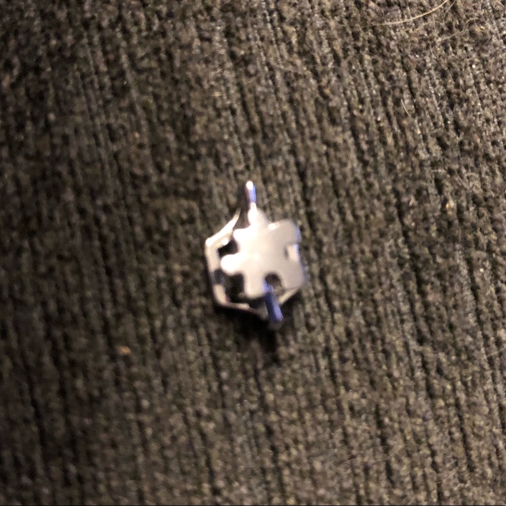 Keep collective puzzle piece